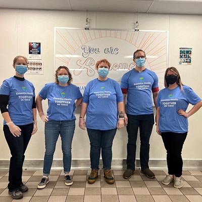dig web team volunteering at food bank